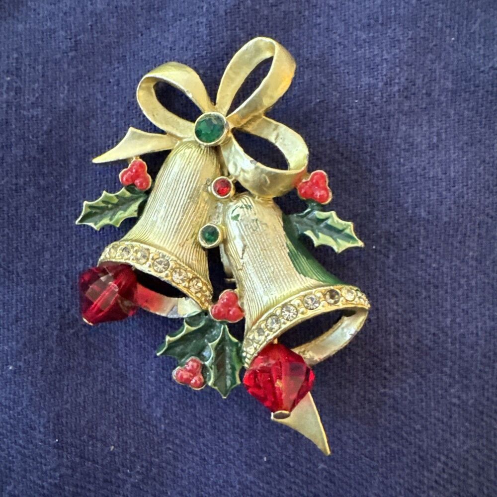 Set 6 Vintage Christmas brooch Gold / Silver Tones Faux Gems Costume Wreath Tree - Picture 11 of 13